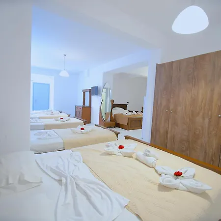 Dodomar Selections Hotell Perissa (Santorini)