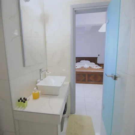 Dodomar Selections 4* Perissa (Santorini)