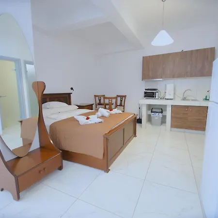 Dodomar Selections Perissa (Santorini)
