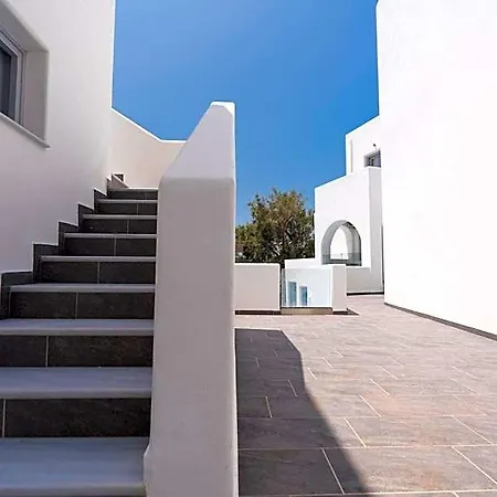 Dodomar Selections Perissa (Santorini)