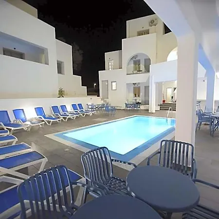 Dodomar Selections Hotel Perissa (Santorini)
