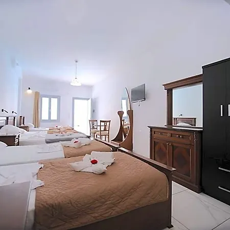 Dodomar Selections Perissa (Santorini)