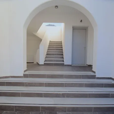 Dodomar Selections Otel Perissa (Santorini)