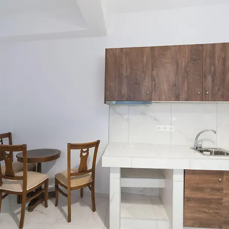 Dodomar Selections Perissa (Santorini)