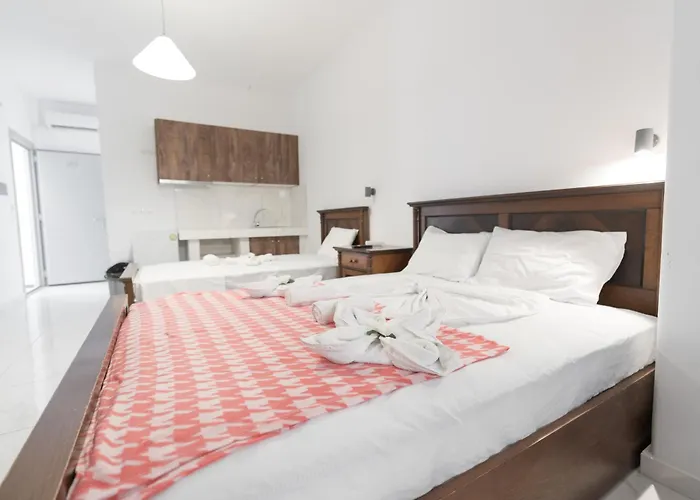 Dodomar Selections 4*