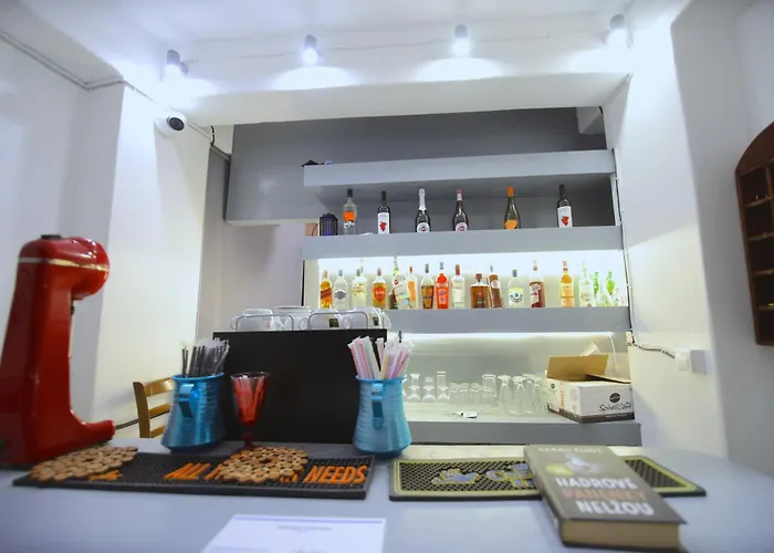 Dodomar Selections Hotel Perissa (Santorini)