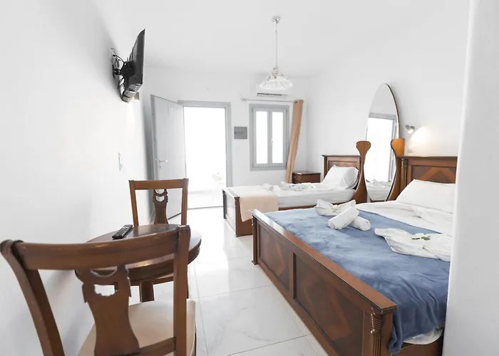 Dodomar Selections Perissa (Santorini)