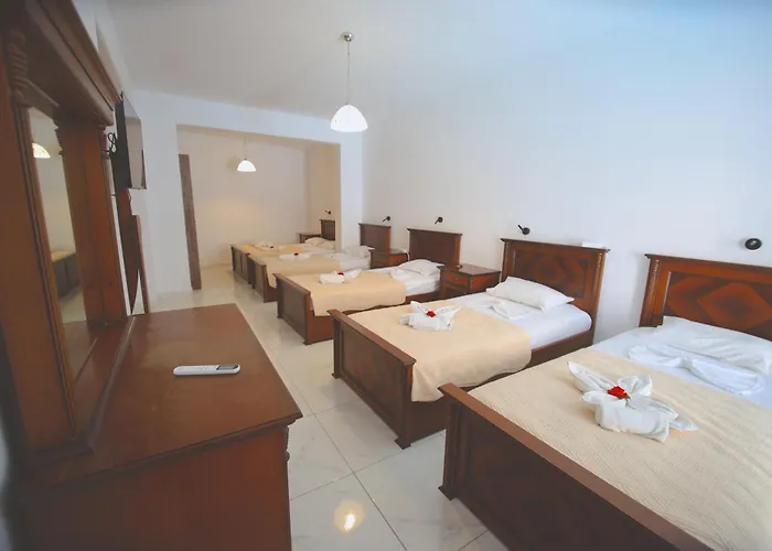 Dodomar Selections 4*